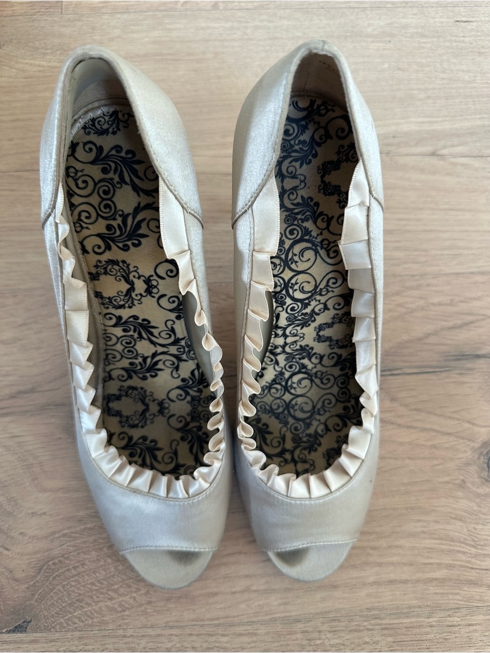 ENZO ANGIOLINI - WOMEN'S HEELS - SIZE 8